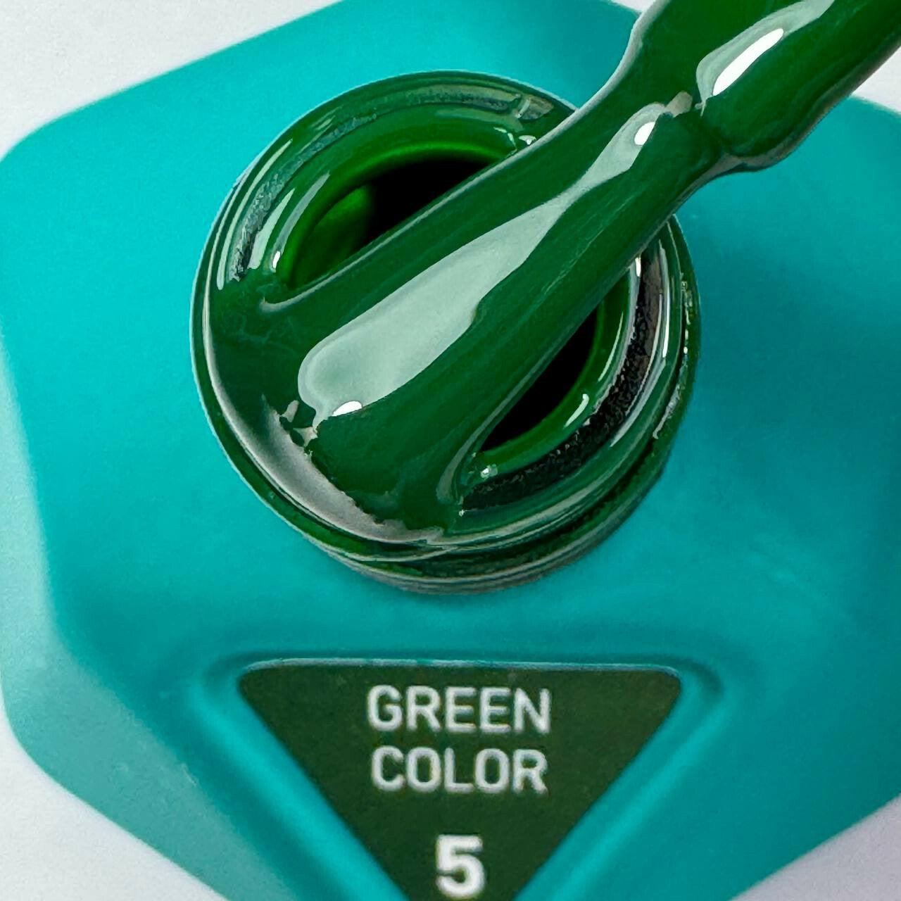 Victoria Avdeeva Gel Polish GREEN COLOR 5 — deep emerald green 12ml