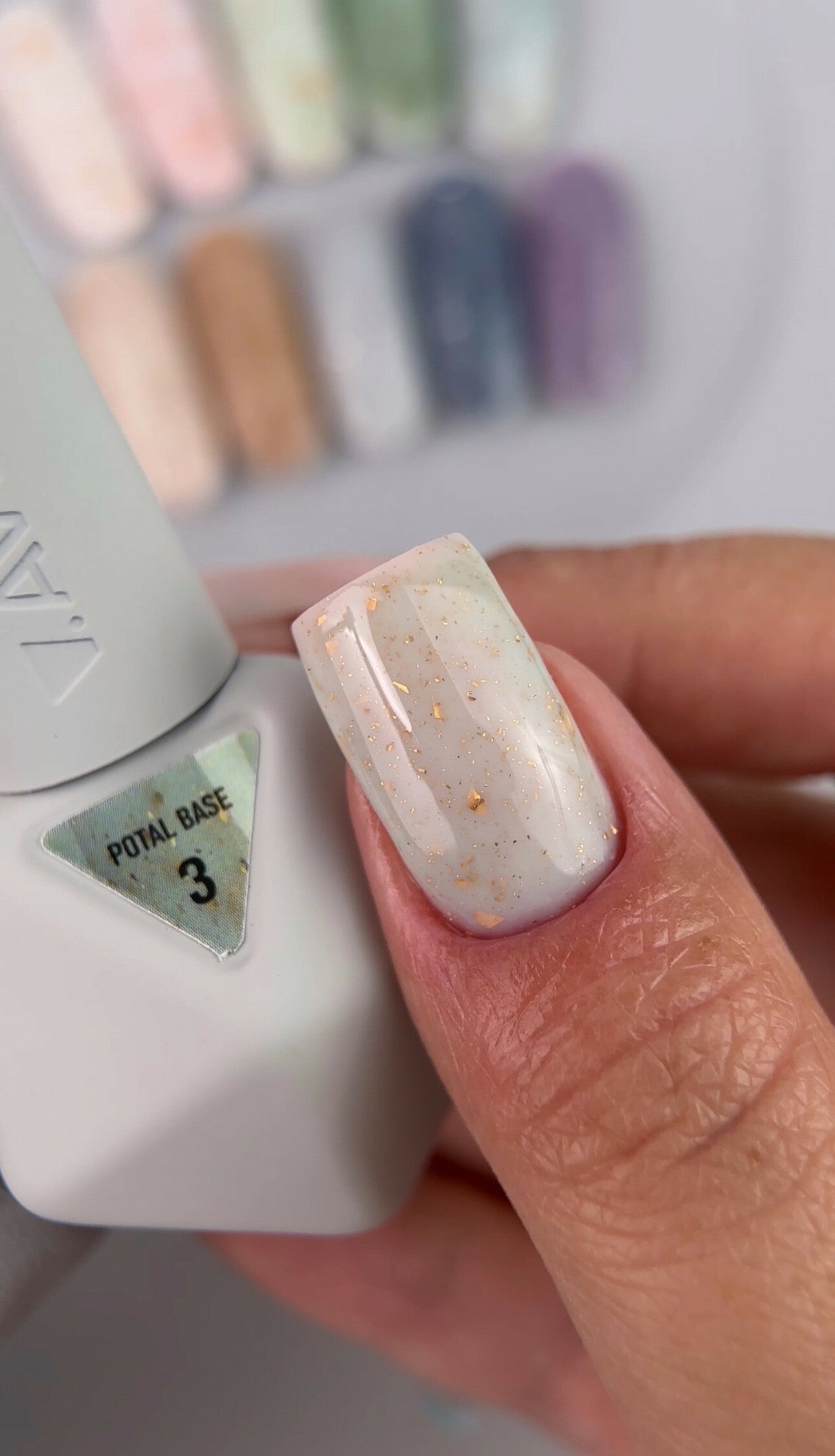 Victoria Avdeeva POTAL BASE 3 – Soft Mint-Blue Camouflage Base with Gold Flakes 12ml
